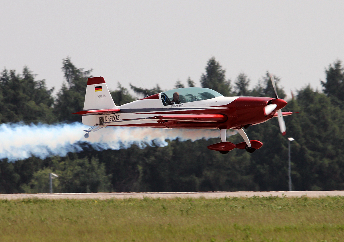 Uwe Wendt, Extra 300, D-EZOZ, ILA 2014, 23.05.2014