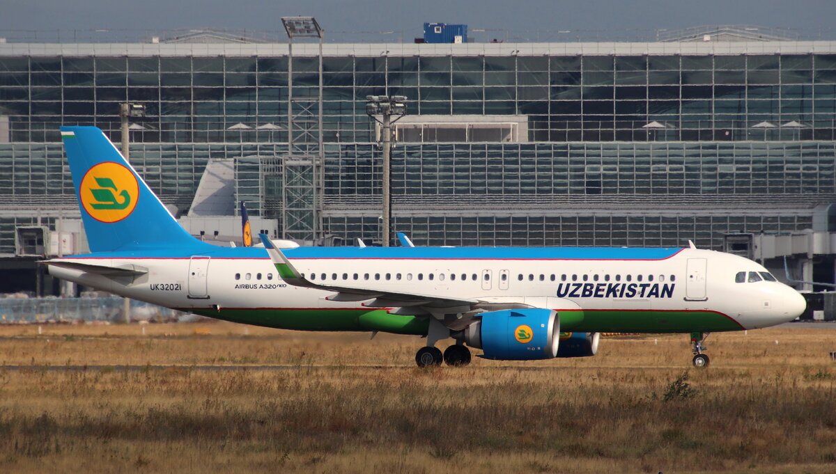 Uzbekistan Airways,UK-32021,MSN 8754,Airbus A320-251N,30.07.2022,FRA-EDDF,Frankfurt,Germany