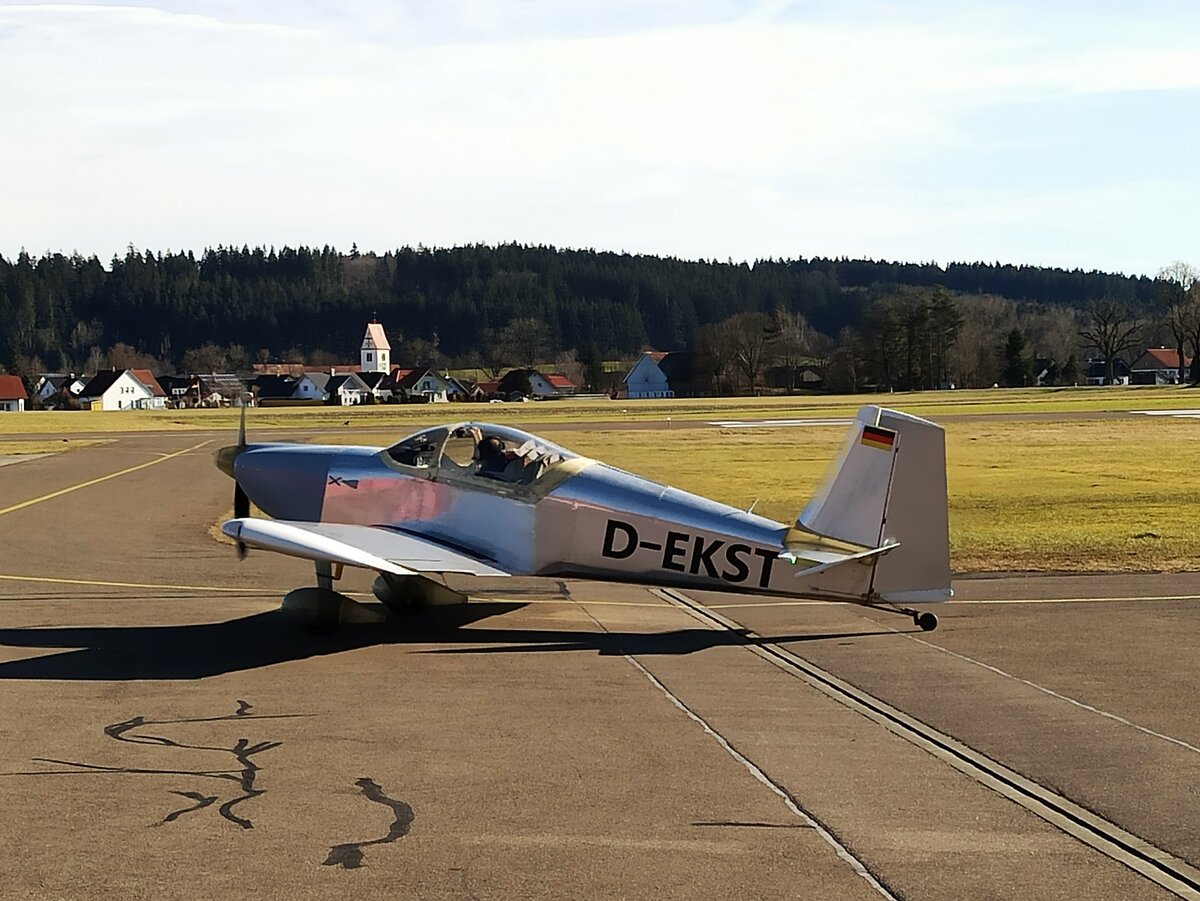 Vans RV-7, D-EKST, Flugplatz Leutkirch/Unterzeil (EDNL), 20.2.2023