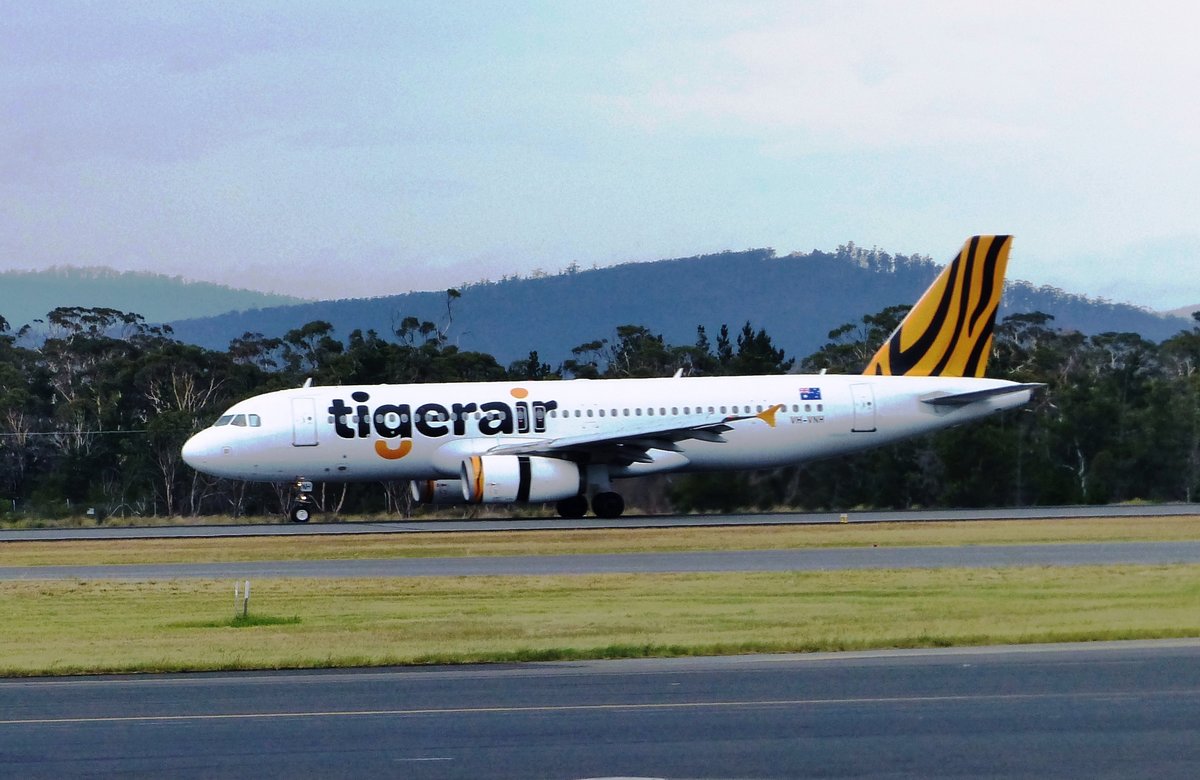 VH-VNH, Airbus A 320-232, Tigerair Australia, Hobart Airport (HBA), 13.1.2018