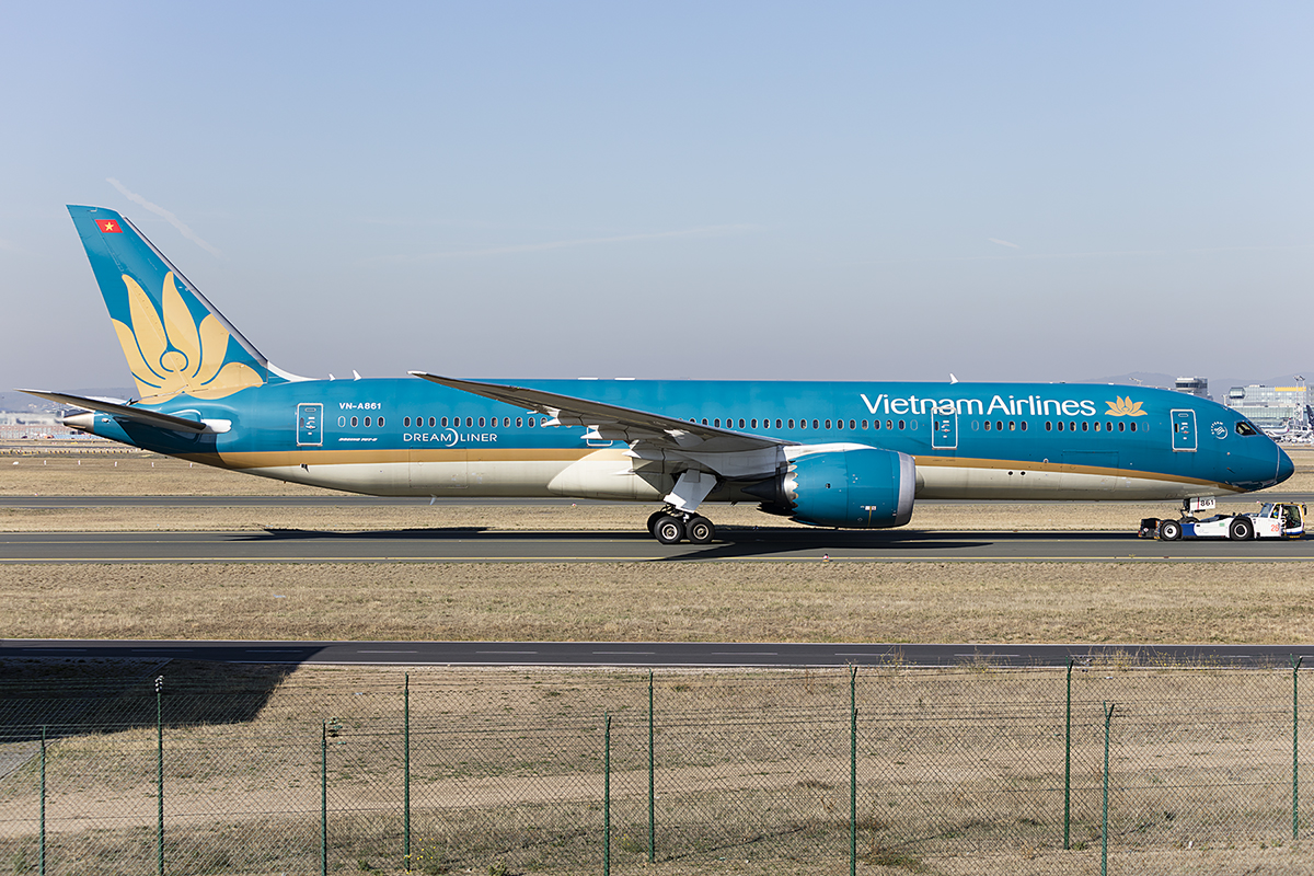 Vietnam Airlines, VN-A861, Boeing, B787-9, 14.10.2018, FRA, Frankfurt, Germany 


