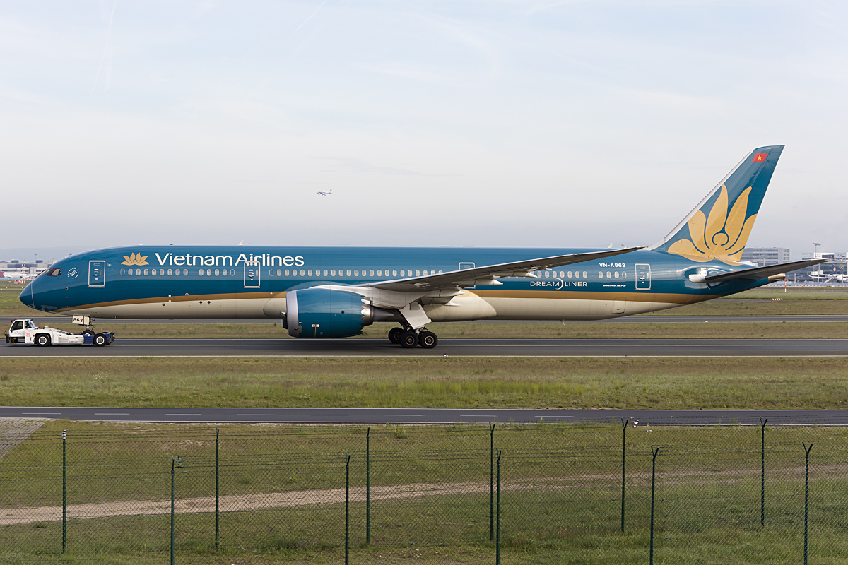 Vietnam Airlines, VN-A863, Boeing, B787-9, 21.05.2016, FRA, Frankfurt, Germany 



