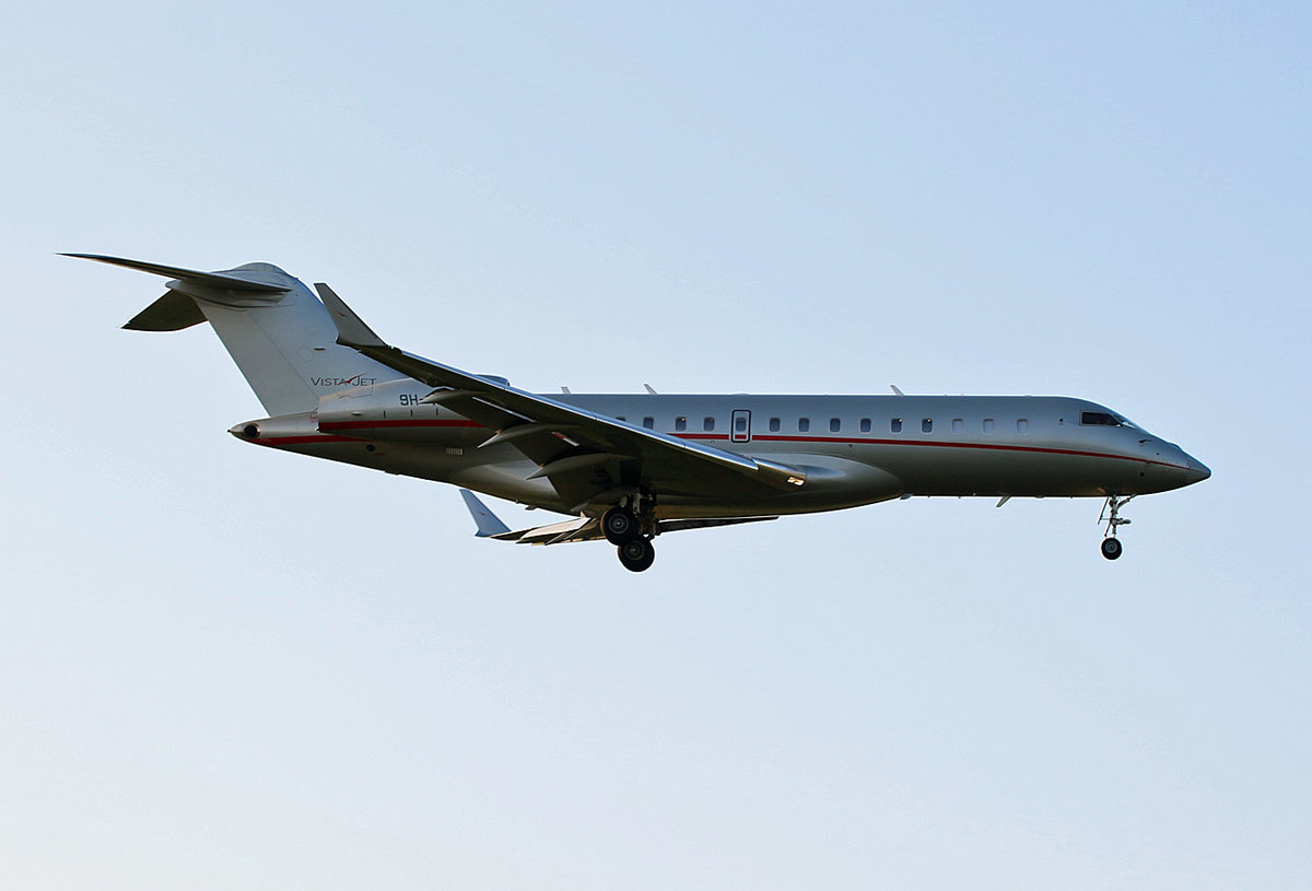 VistaJet, BD-700-1A10 Global 6000, 9H-VJV, TXL, 19.09.2019