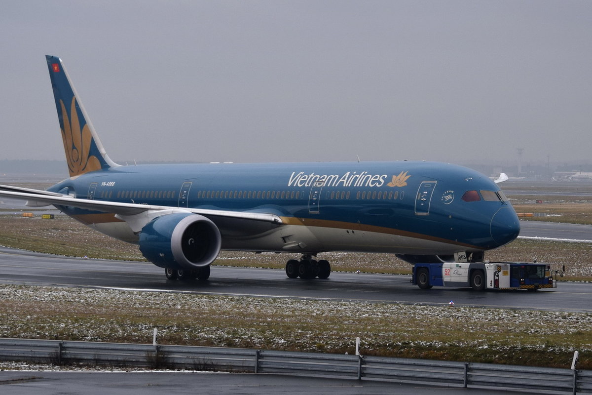 VN-A868 Vietnam Airlines Boeing 787-9 Dreamliner  , FRA , 04.12.2017