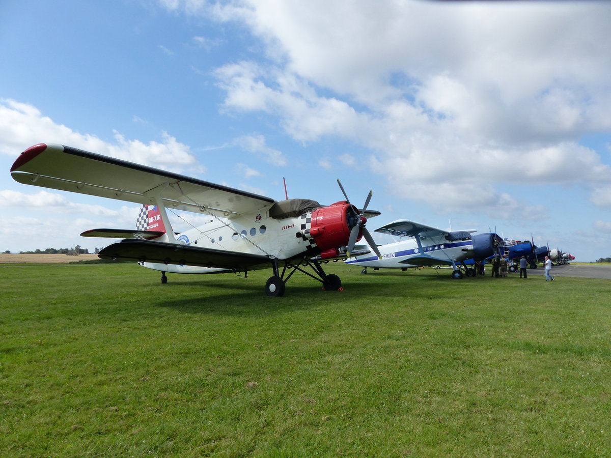 Vom 11.-14.8.2016 fand in Gera-Leumnitz (EDAJ) das XVIII. European Antonow AN2 Meeting statt. 12 Maschinen aus ganz Europa waren bei uns in Gera zu Gast.