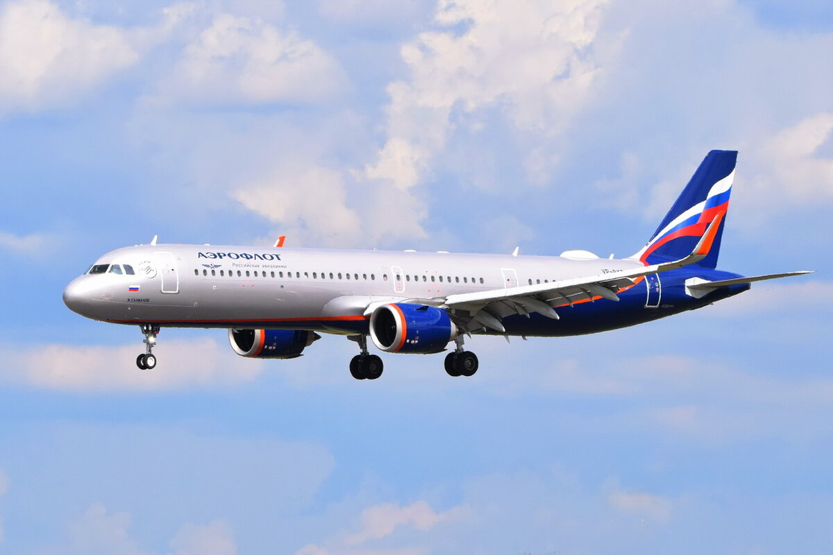 VP-BXT , Aeroflot - Russian Airlines , Airbus A321-251NX , 06.08.2021 , Berlin-Brandenburg  Willy Brandt  , BER , 