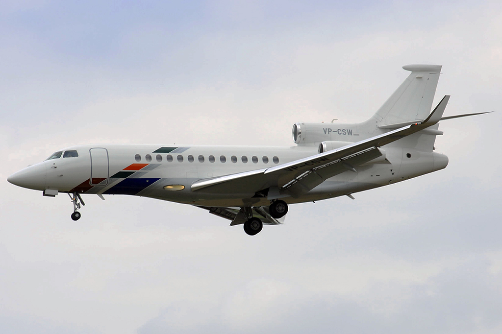 VP-CSW Dassault Falcon 7X 05.7.2013 Volkswagen Air Service