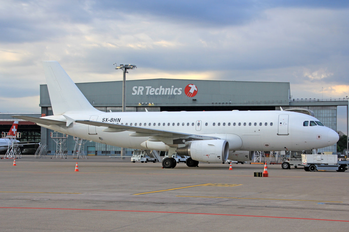 Vueling Airlines, (Operated by Olympus Airways), SX-BHN, Airbus A319-112, 09.Juli 2016, ZRH Zürich, Switzerland.
