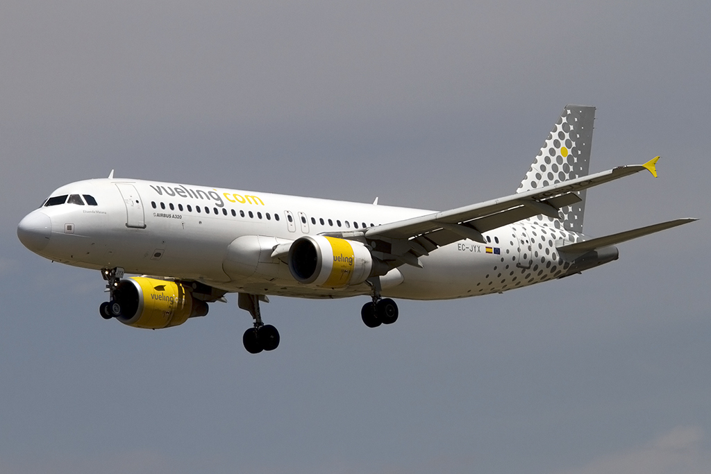 Vueling, EC-JYX, Airbus, A320-214, 27.05.2014, BCN, Barcelona, Spain 



