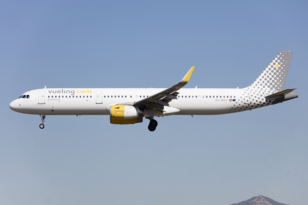 Vueling, EC-MGZ, Airbus, A321-231, 13.09.2017, BCN, Barcelona, Spain 


