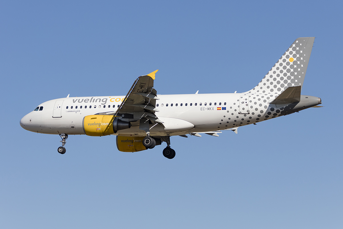 Vueling, EC-MKX, Airbus, A319-111, 13.09.2017, BCN, Barcelona, Spain 



