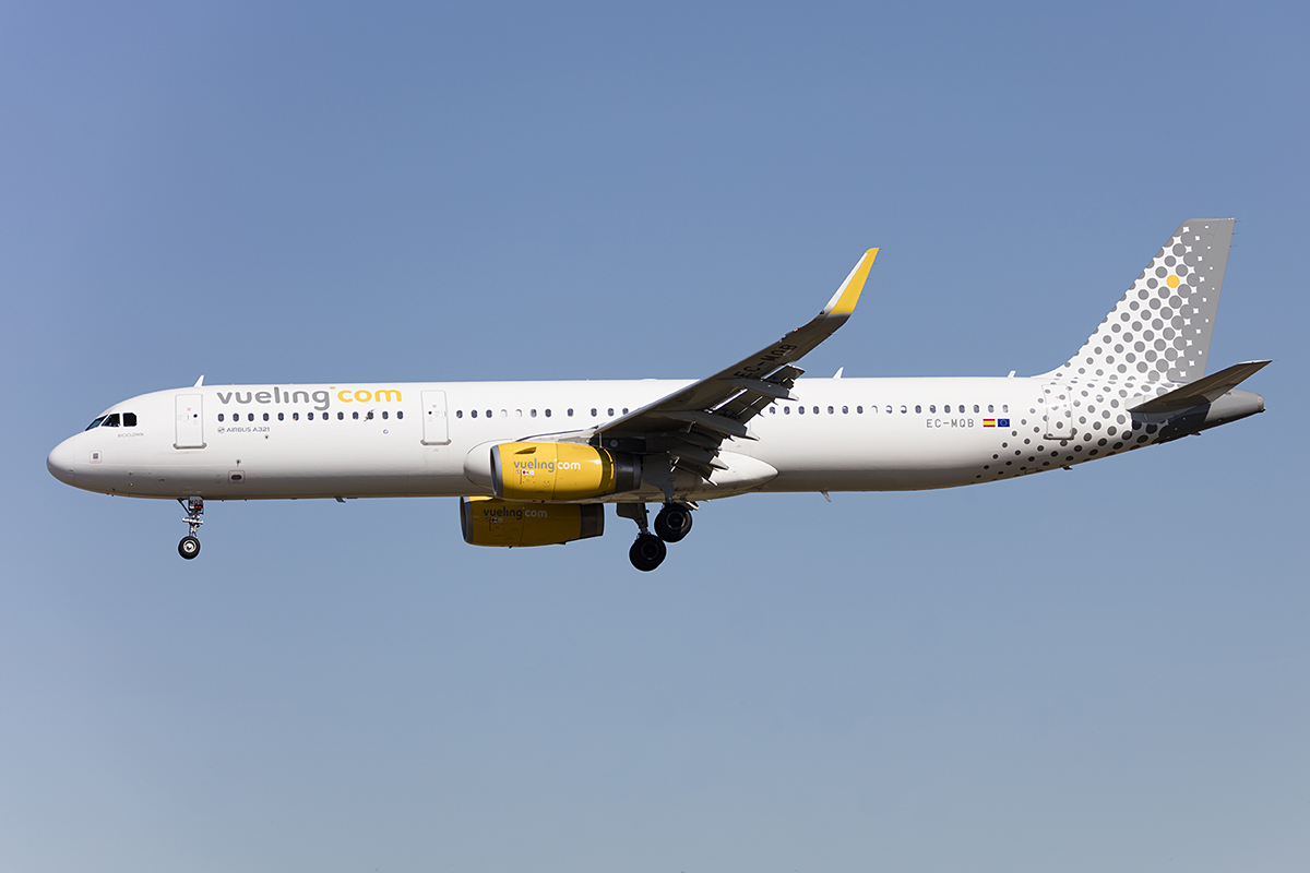 Vueling, EC-MQB, Airbus, A321-231, 13.09.2017, BCN, Barcelona, Spain 

