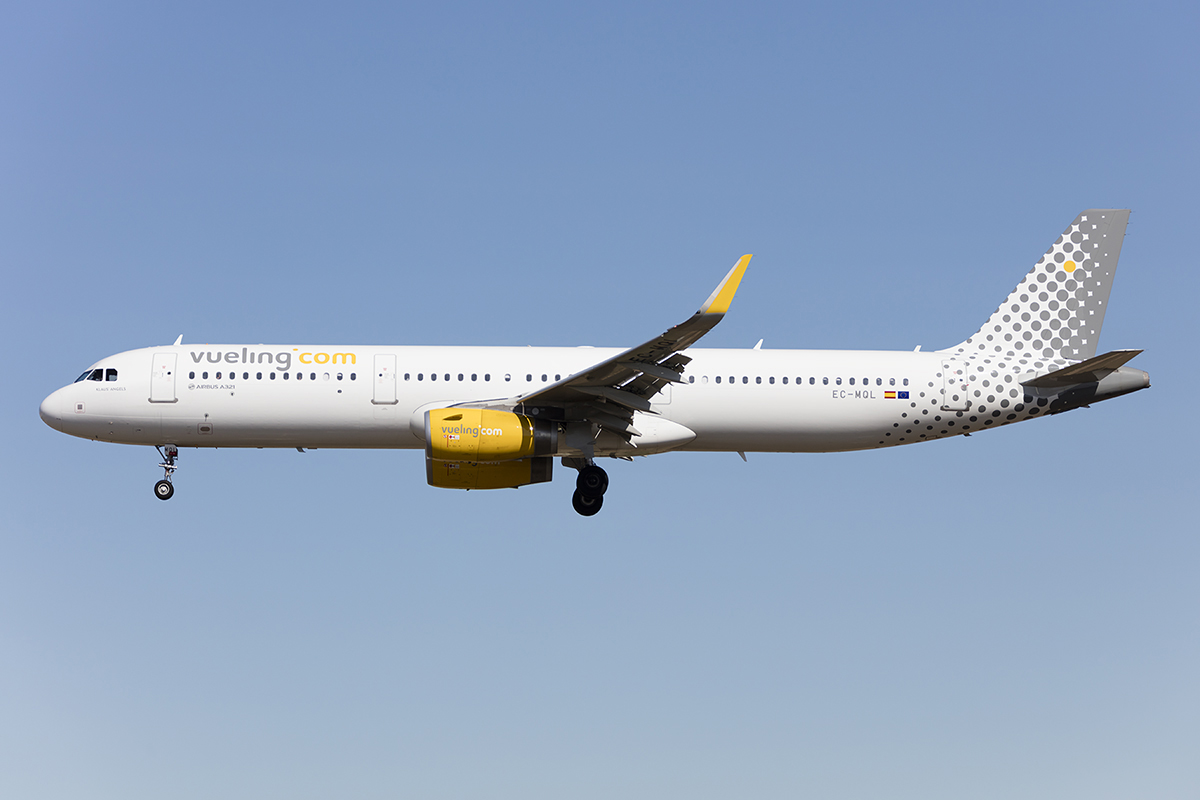 Vueling, EC-MQL, Airbus, A321-231, 10.09.2017, BCN, Barcelona, Spain 


