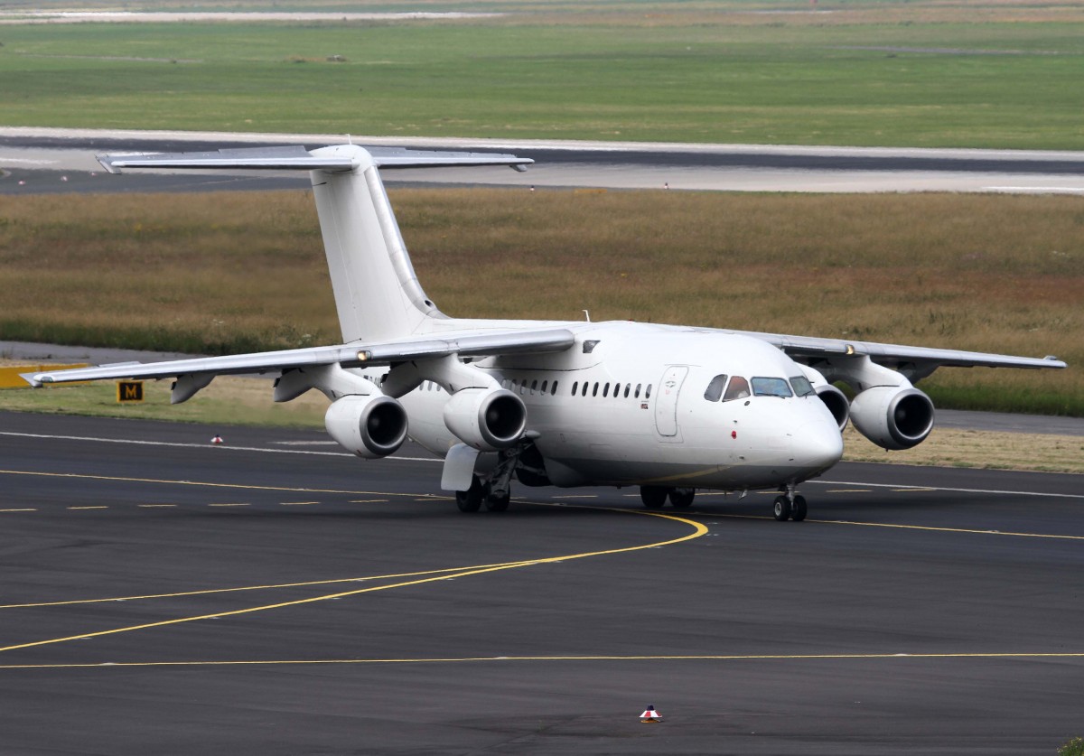 WDL Aviation, D-AMGL, BAe 146-200/ Avro RJ-85, 01.07.2013, DUS-EDDL, Dsseldorf, Germany 