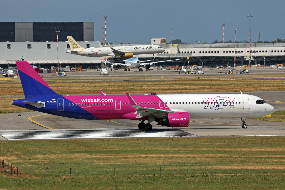 Wizz Air, HA-LGM, Airbus A321-271NX, msn: 11867, 03.Juli 2025, MXP Milano Malpensa, Italy.