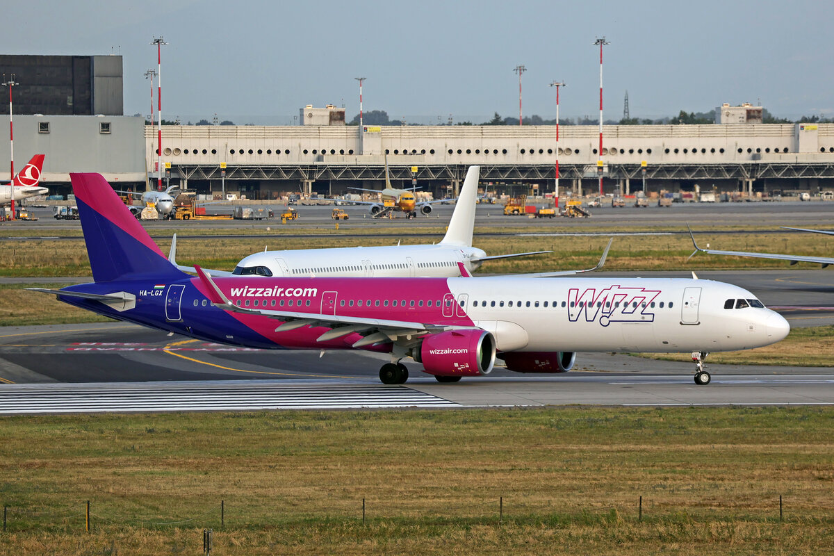Wizz Air, HA-LGX Airbus A321-271NX, msn: 9429, 10.Juli 2026, MXP Milano Malpensa, Italy.