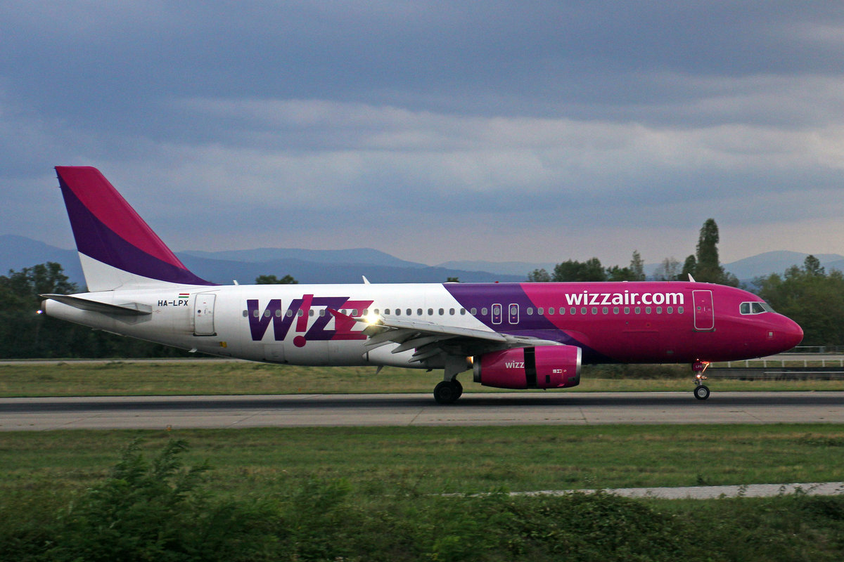 WIZZ Air, HA-LPX, Airbus A320-232, msn: 3968, 06.September 2018, BSL Basel-Mülhausen, Switzerland.