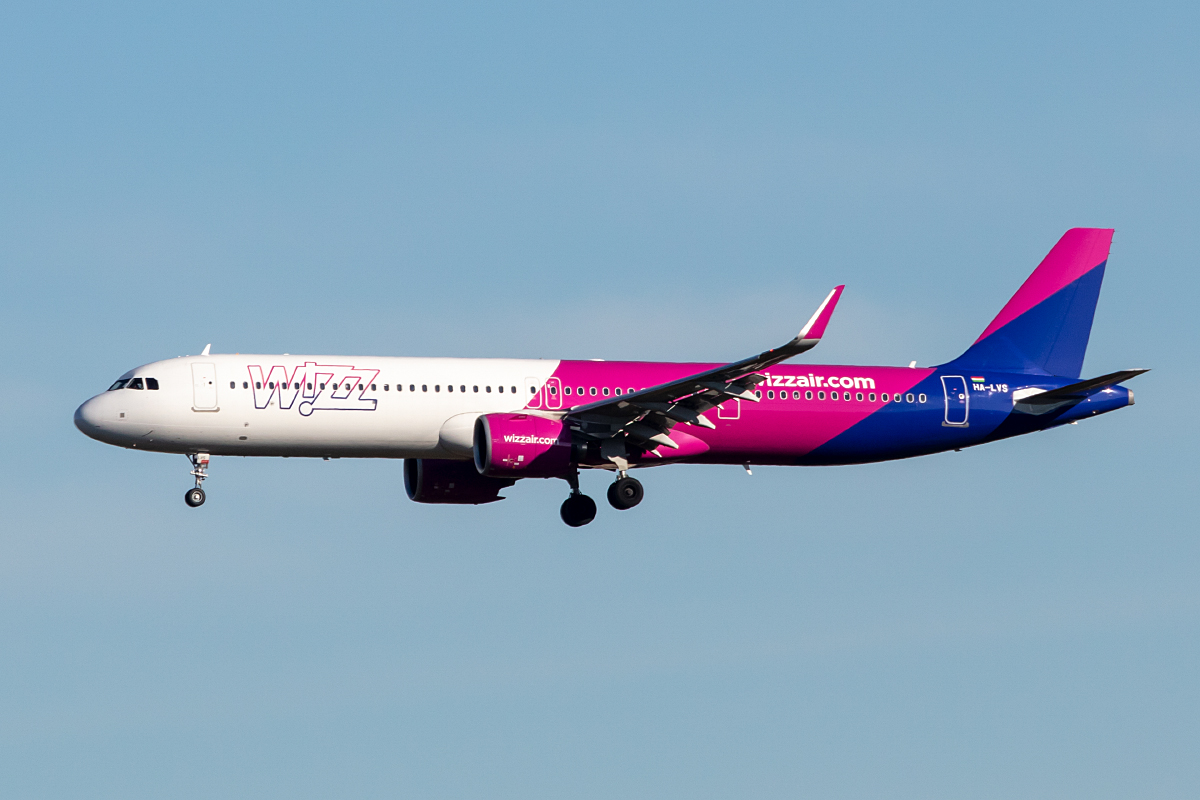 Wizz Air, HA-LVS, Airbus, A321-271NX, 05.11.2021, MXP, Mailand, Italy