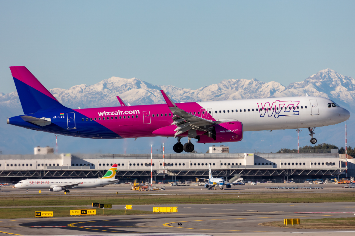 Wizz Air, HA-LVS, Airbus, A321-271NX, 06.11.2021, MXP, Mailand, Italy