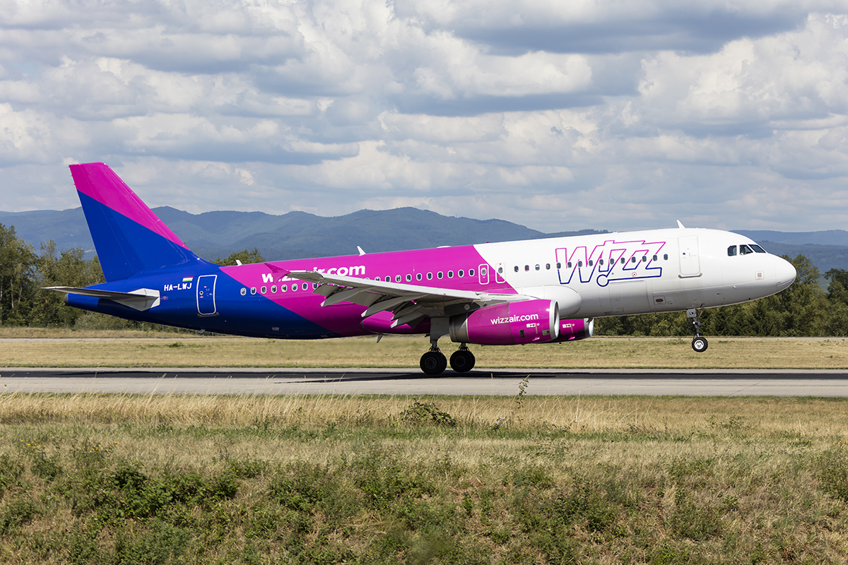 Wizz Air, HA-LWJ, Airbus, A320-232, 17.07.2017, BSL, Basel, Switzerland 



