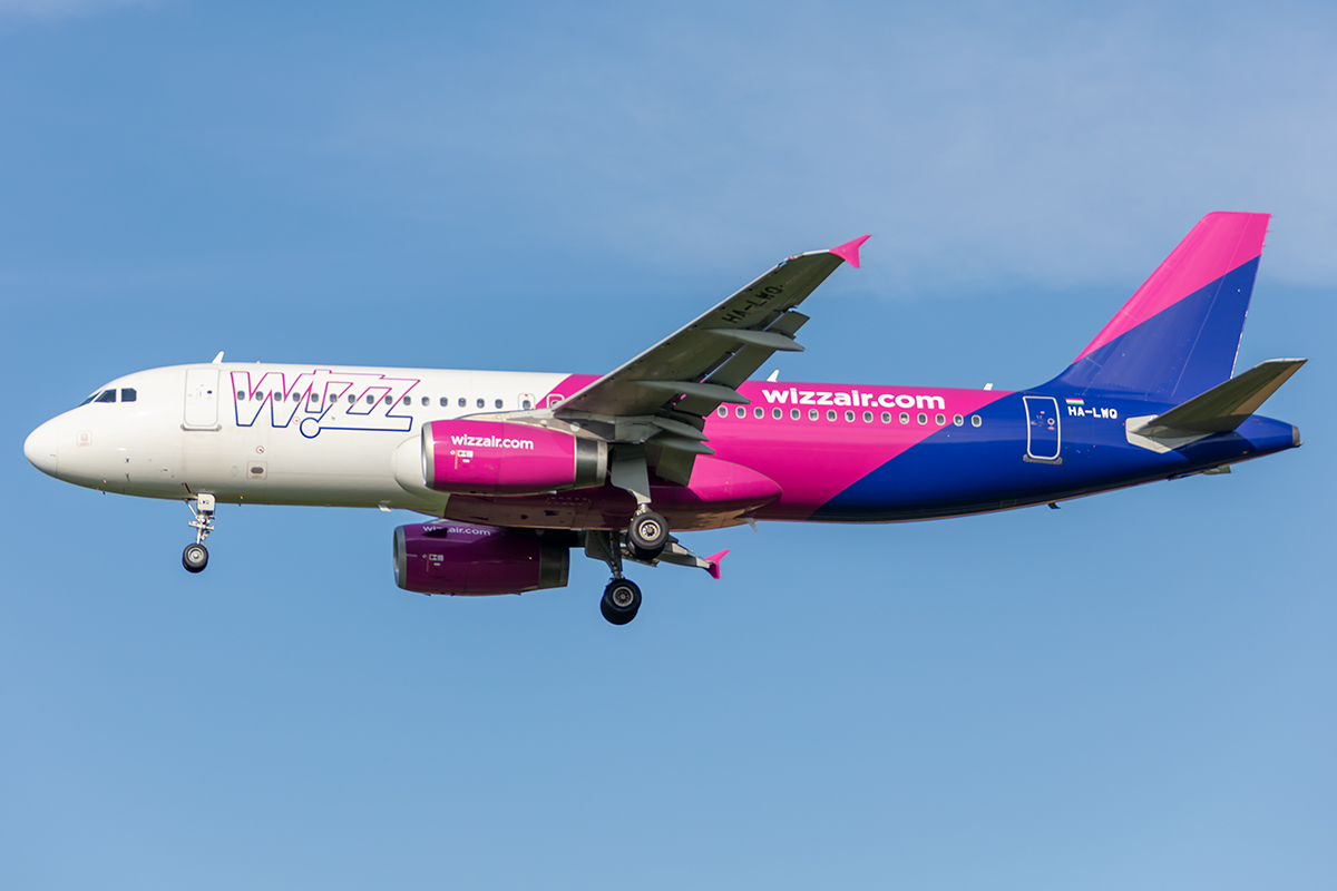 Wizz AIr, HA-LXQ, Airbus, A320-232, 10.07.2021, BSL, Basel, Switzerland