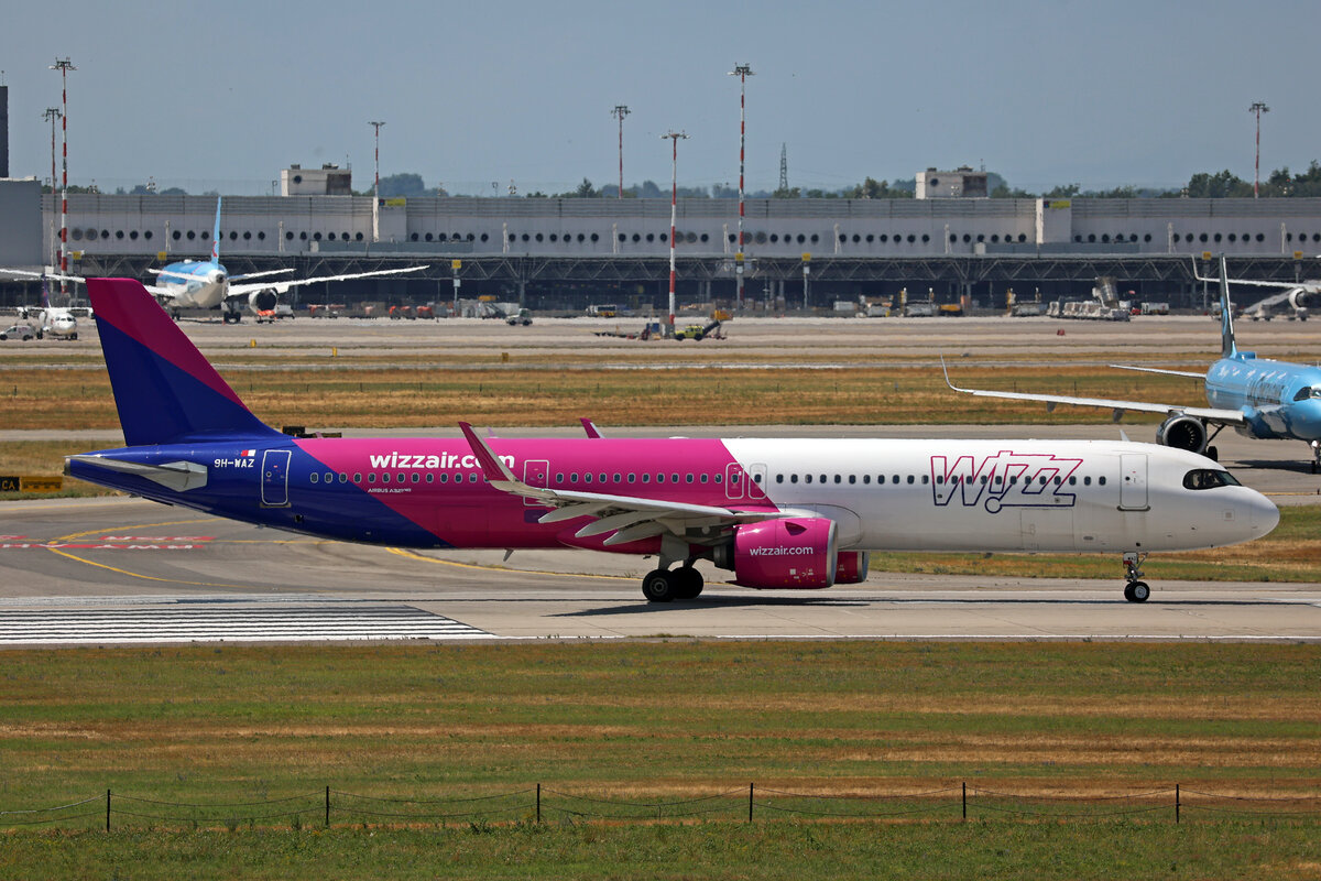 Wizz Air Malta, 9H-WAZ, Airbus A321-271NX, msn: 11250, 03.Juli 2025, MXP Milano Malpensa, Italy.
