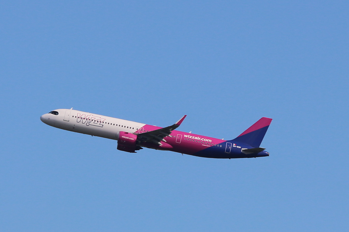 Wizz Air Malta, Airbus A 321-271NX, 9H-WDM, BER, 15.05.2026