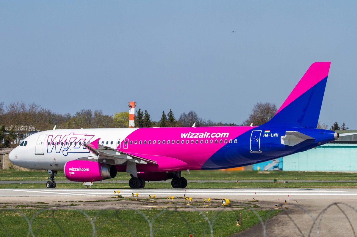 Wizz Air (W6-WZZ), HA-LWH, Airbus, A 320-232 ~ neue W6-Lkrg., 09.04.2017, FMM-EDJA, Memmingen, Germany