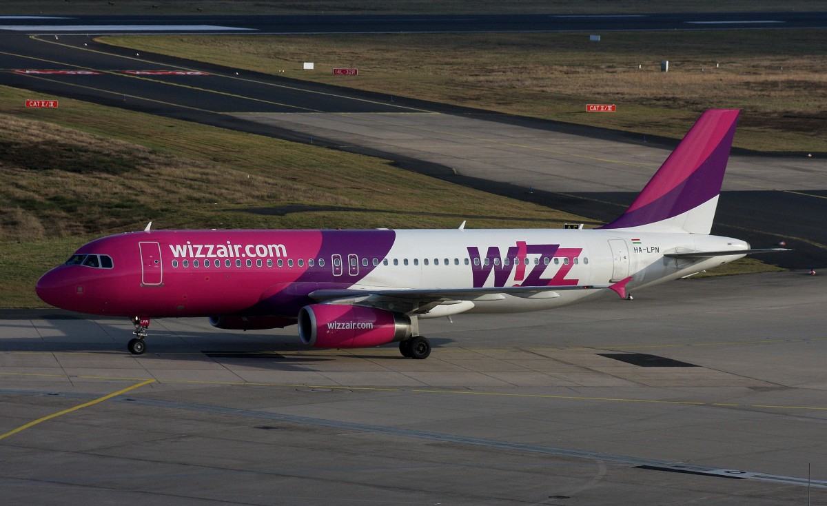 Wizzair Hungary, HA-LPN, (c/n 3354),Airbus A 320-232, 17.01.2015, CGN-EDDK, Köln /Bonn, Germany 