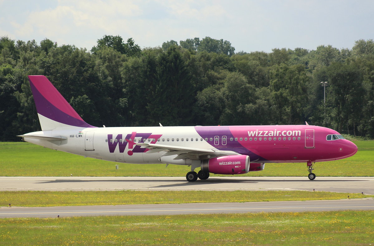 Wizzair Hungary, HA-LWK,(c/n 4716),Airbus A 320-232, 03.07.2016, HAM-EDDH, Hamburg, Germany 