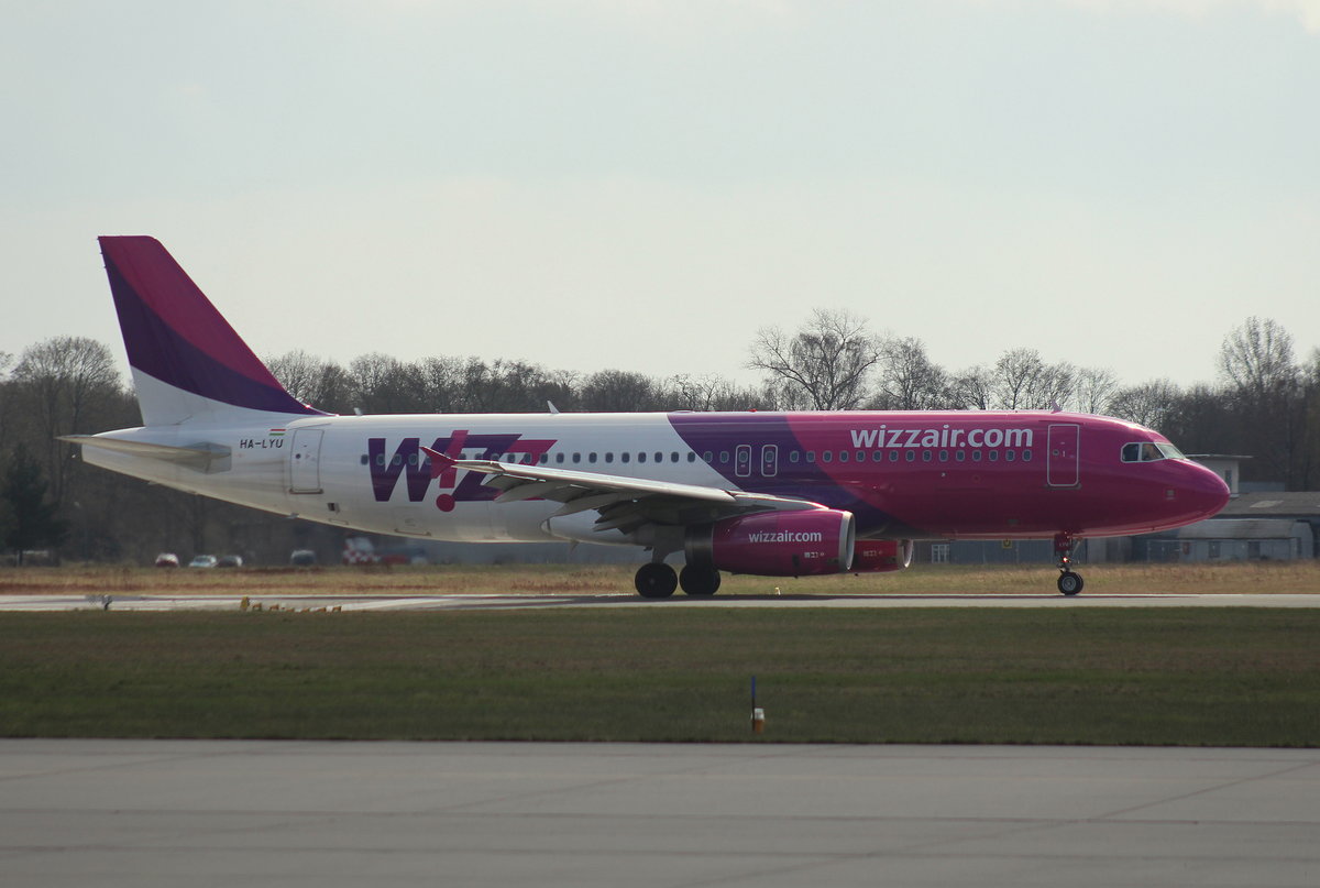 Wizzair Hungary, HA-LYU, (c/n 3531),Airbus A 320-232, 08.04.2016,HAM-EDDH, Hamburg, Germany 
