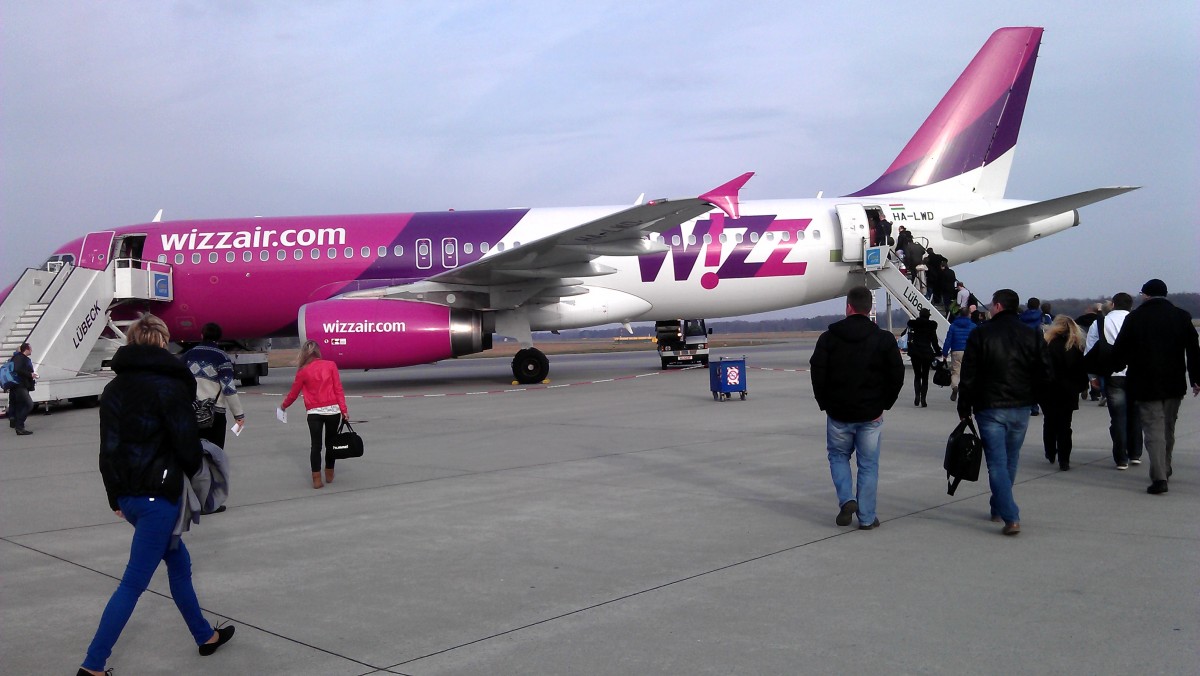 Wizzair Hungary,HA-LWD,(c/n4351),Airbus A320-232,14.03.2014,LBC-EDHL,Lübeck,Germany