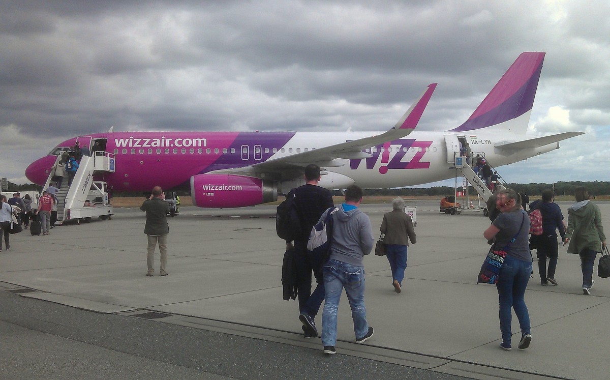 Wizzair Hungary,HA-LYH,(c/n6235),Airbus A320-232(SL),19.06.2015,LBC-EDHL,Lübeck,Germany