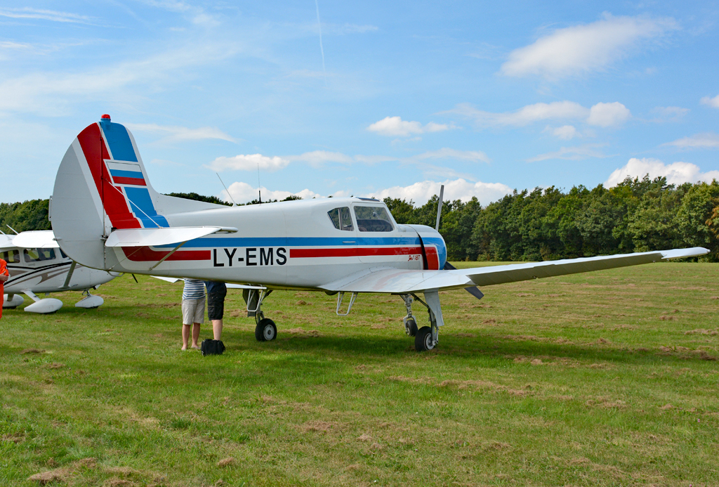 Yak 18 T, LY-EMS in Wershofen - 03.09.2016
