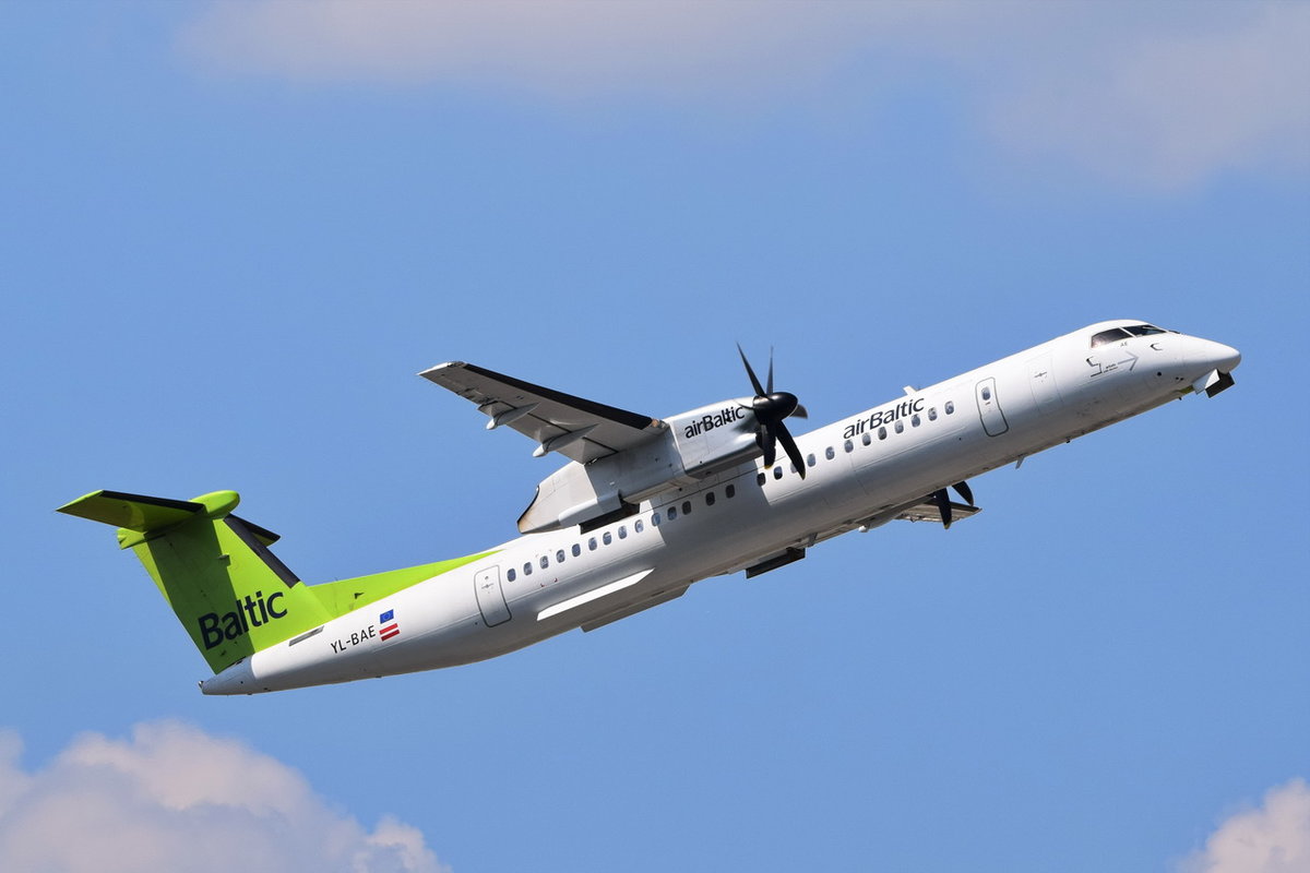 YL-BAE Air Baltic De Havilland Canada DHC-8-402Q Dash 8  , MUC , 12.05.2018
