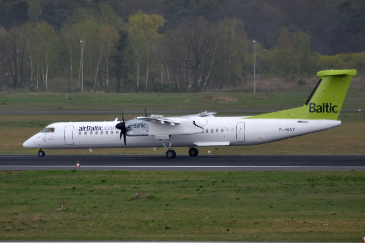 YL-BAY Air Baltic De Havilland Canada DHC-8-402Q Dash 8   Start in Tegel 09.04.2014