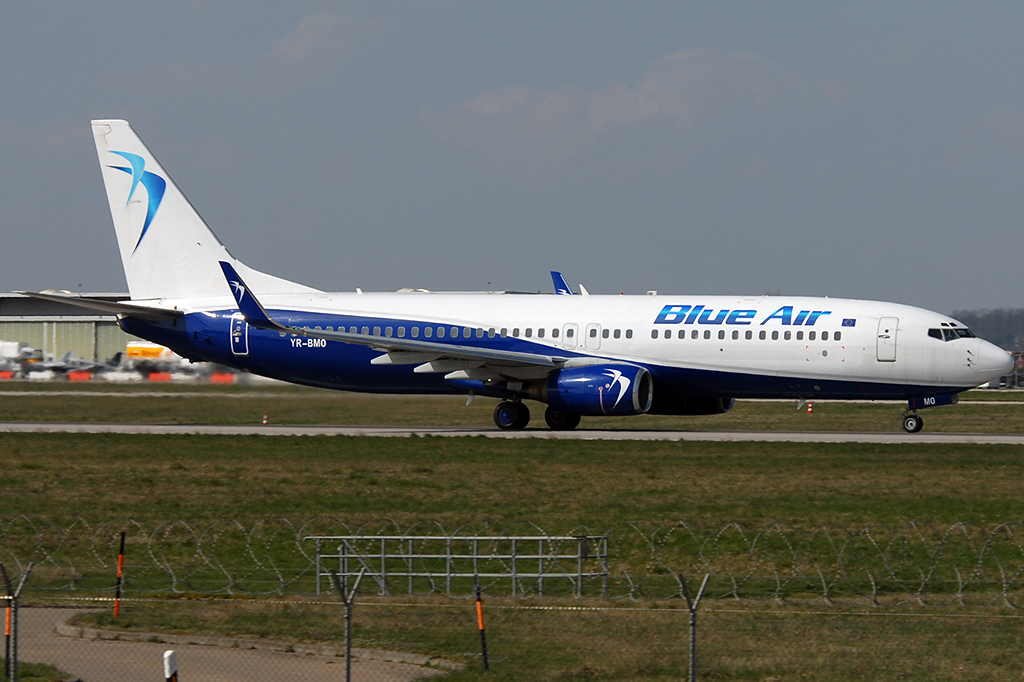 YR-BMO Boeing 737-883 31.03.2019