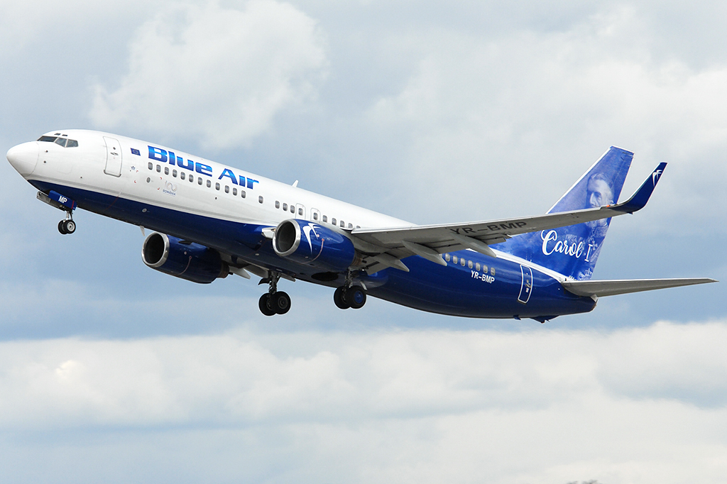 YR-BMP Boeing 737-883 18.03.2019