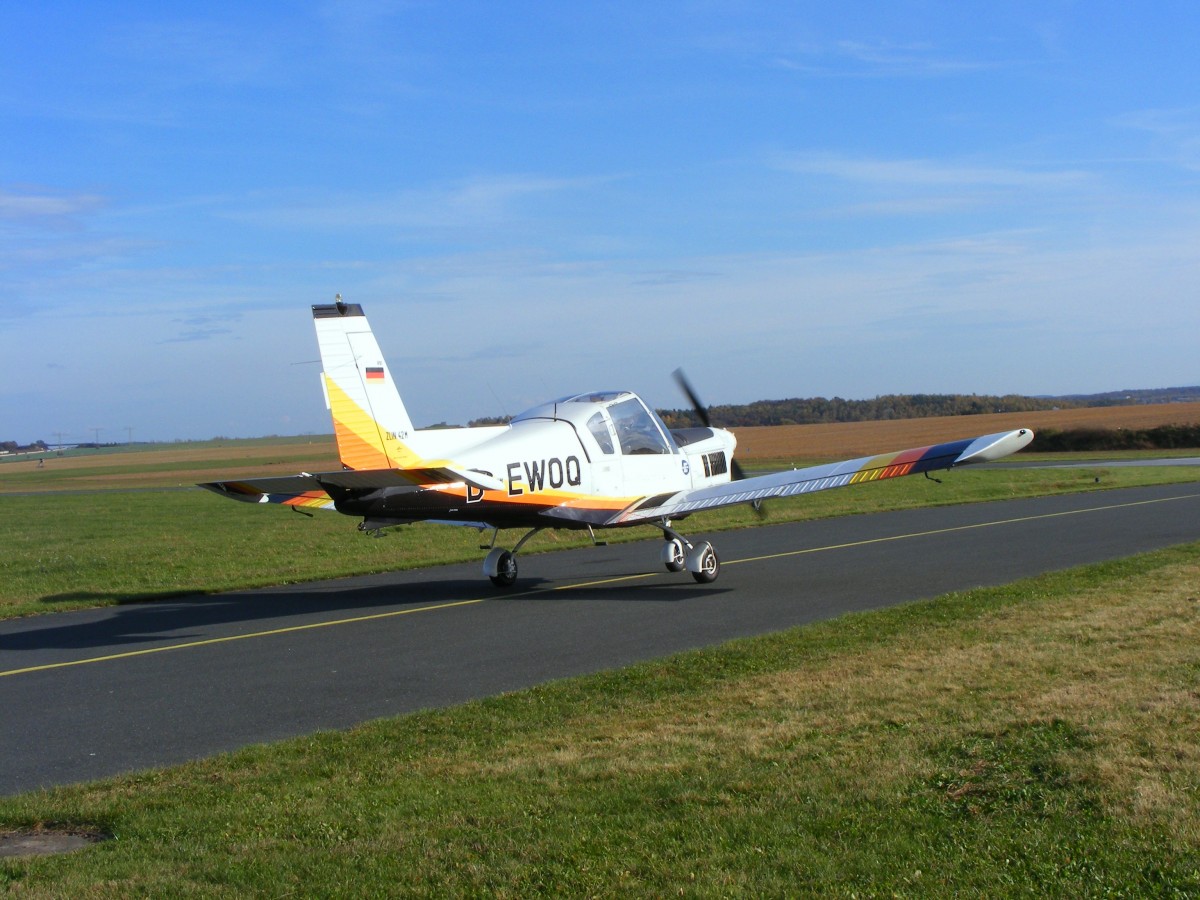 Zlin 42 D-EWOQ,Flugplatz Gera (EDAJ),26.10.2013