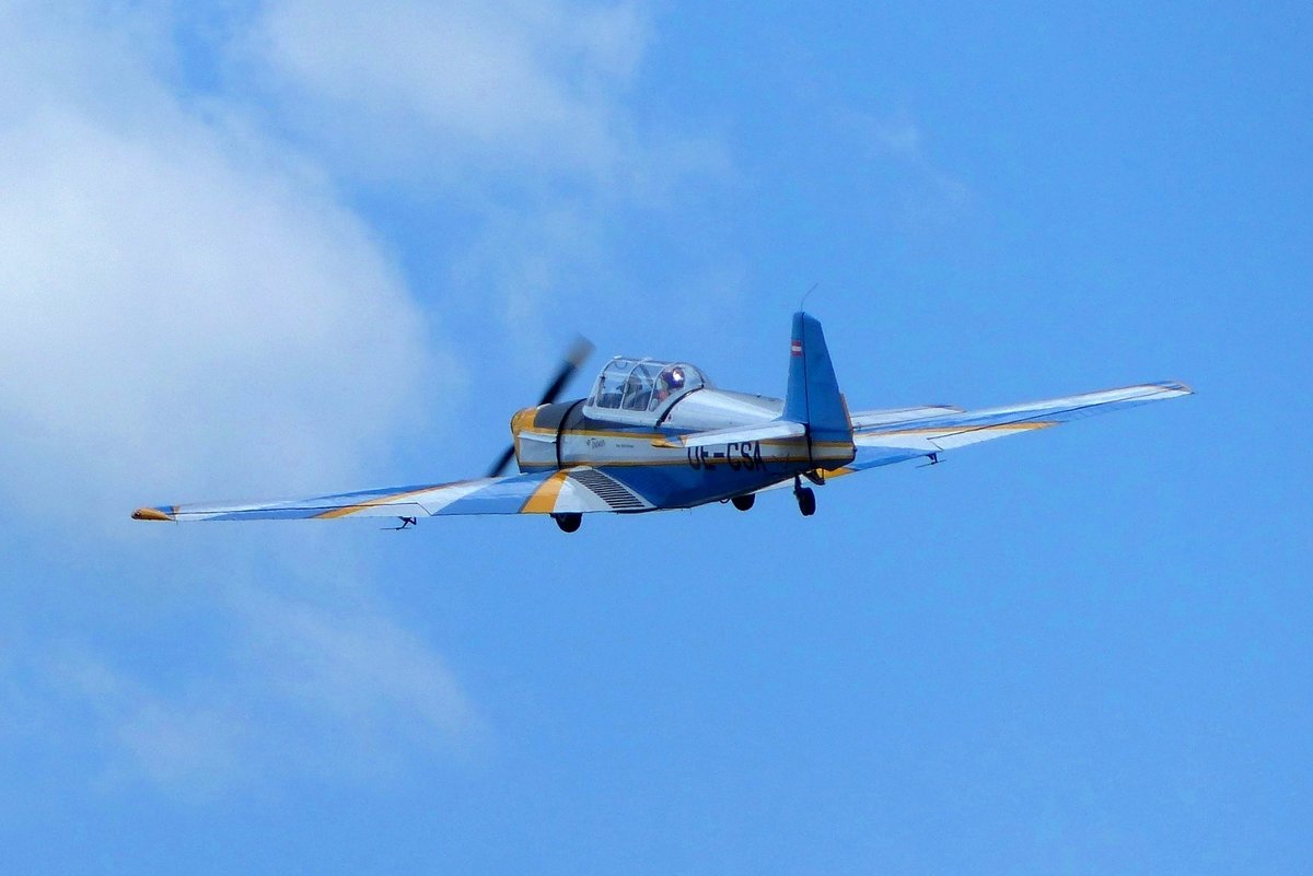 Zlin 526 F, OE-CSA gestartet in Gera (EDAJ) an Himmelfahrt 2019