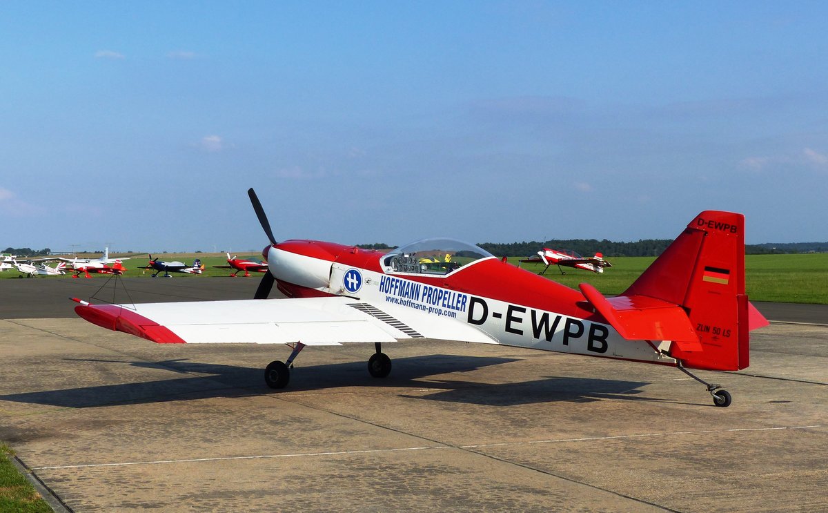 Zlin Z-50 LS, D-EWPB, Flugplatz Gera (EDAJ), 27.8.2017