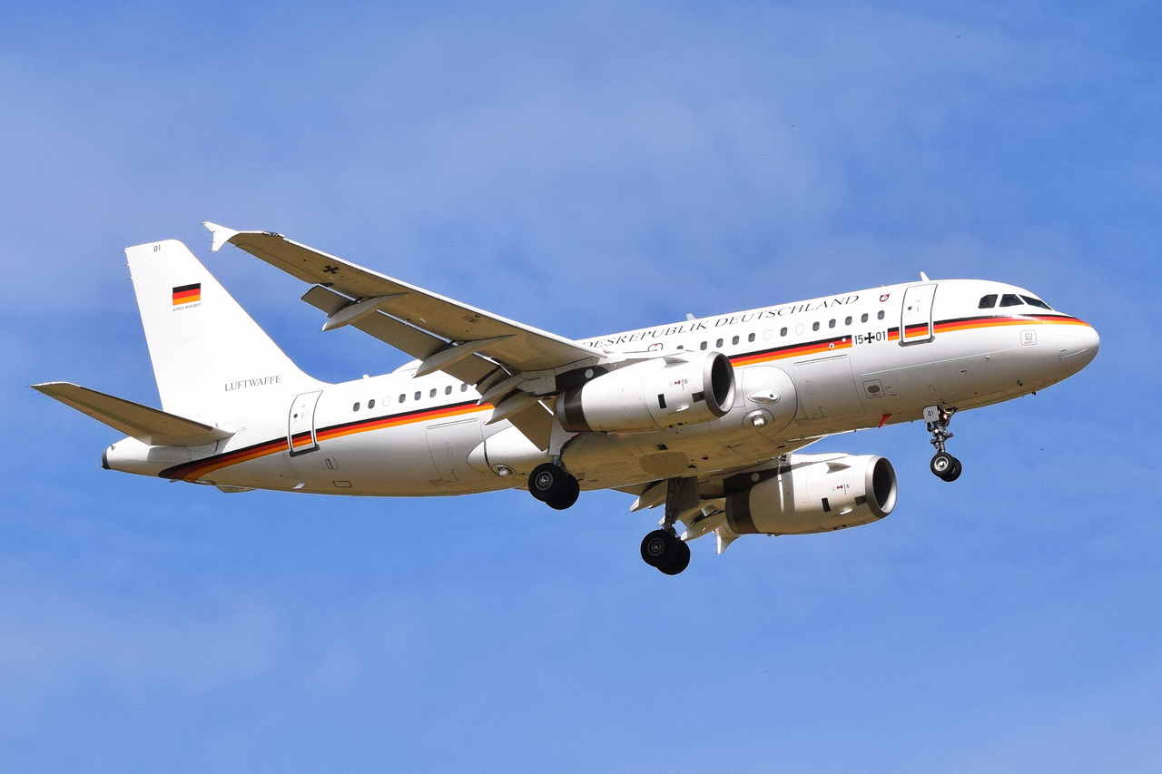 15 + 01  , German Air Force , Airbus A319-133 ACJ ,  Berlin-Brandenburg  Willy Brandt  , BER , 15.06.2023 , 