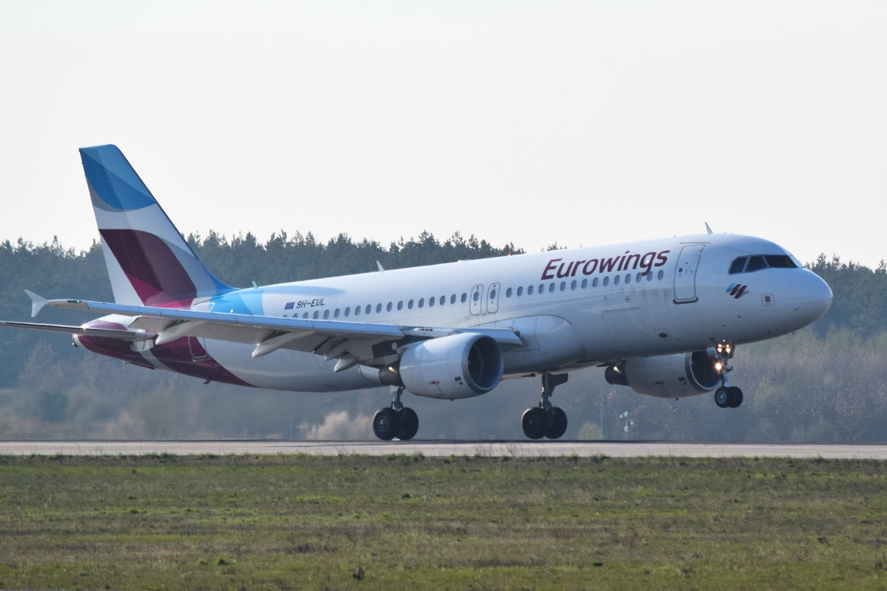 9H-EUL , Eurowings Europe Malta , Airbus A320-214 , Berlin-Brandenburg  Willy Brandt  , BER ,09.04.2023 , 