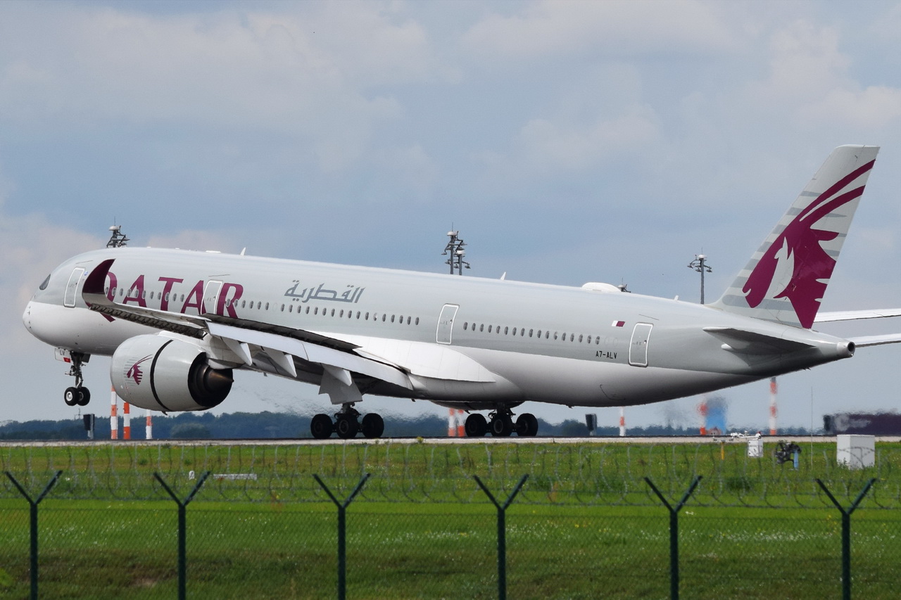 A7-ALV , Qatar Airways , Airbus A350-941 , Berlin-Brandenburg  Willy Brandt  , BER , 30.08.2023 , 