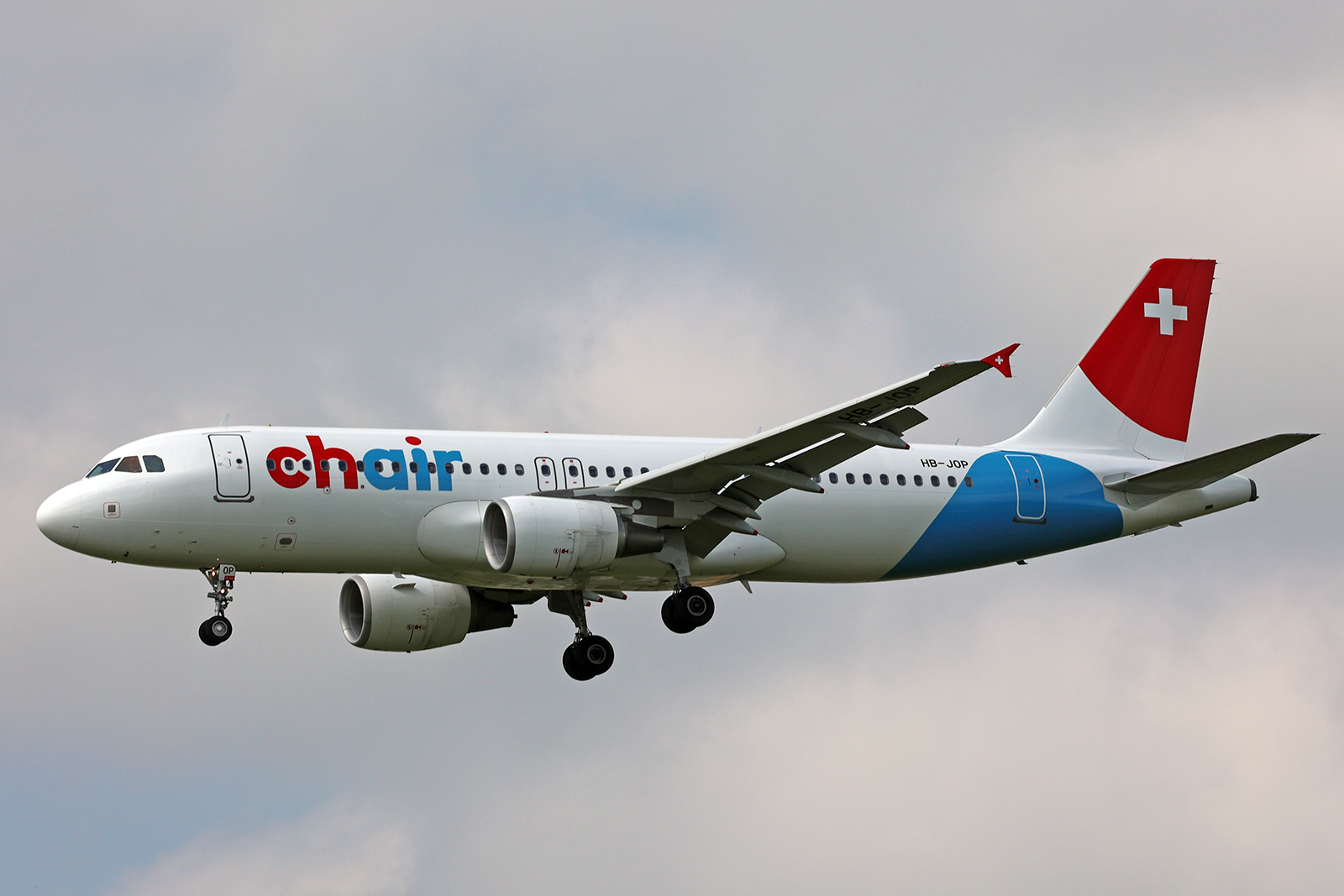 Chair Airlines, HB-JOP, Airbus A320-214, msn: 3374, 03.Mai 2023, ZRH Zürich, Switzerland.