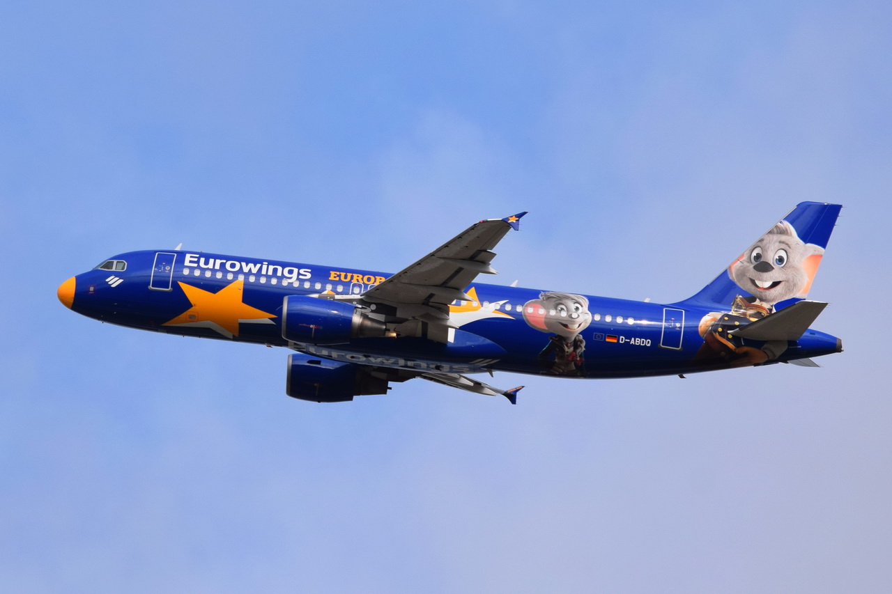 D-ABDQ , Eurowings , Airbus A320-214 , 04.10.2023 , Berlin-Brandenburg  Willy Brandt  , BER ,