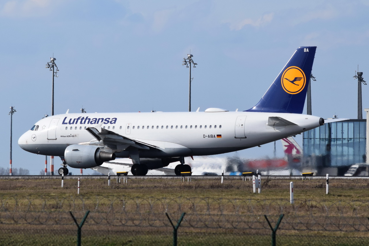 D-AIBA , Lufthansa , Airbus A319-112 , 18.03.2023 , Berlin-Brandenburg  Willy Brandt  , BER , 