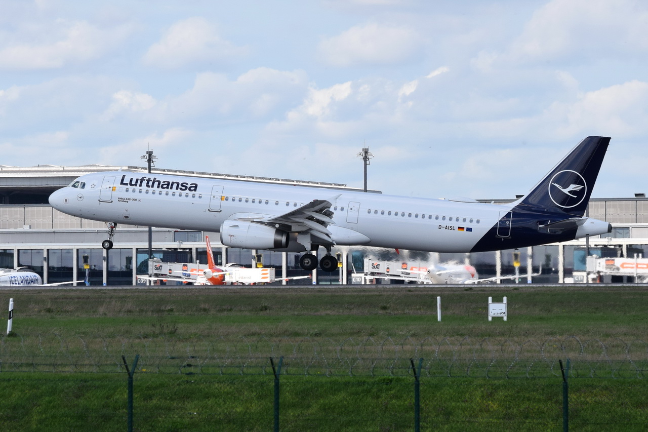 D-AISL , Lufthansa , Airbus A321-231  Arnsberg  , 06.04.2024 ,Berlin-Brandenburg  Willy Brandt  , BER , 
