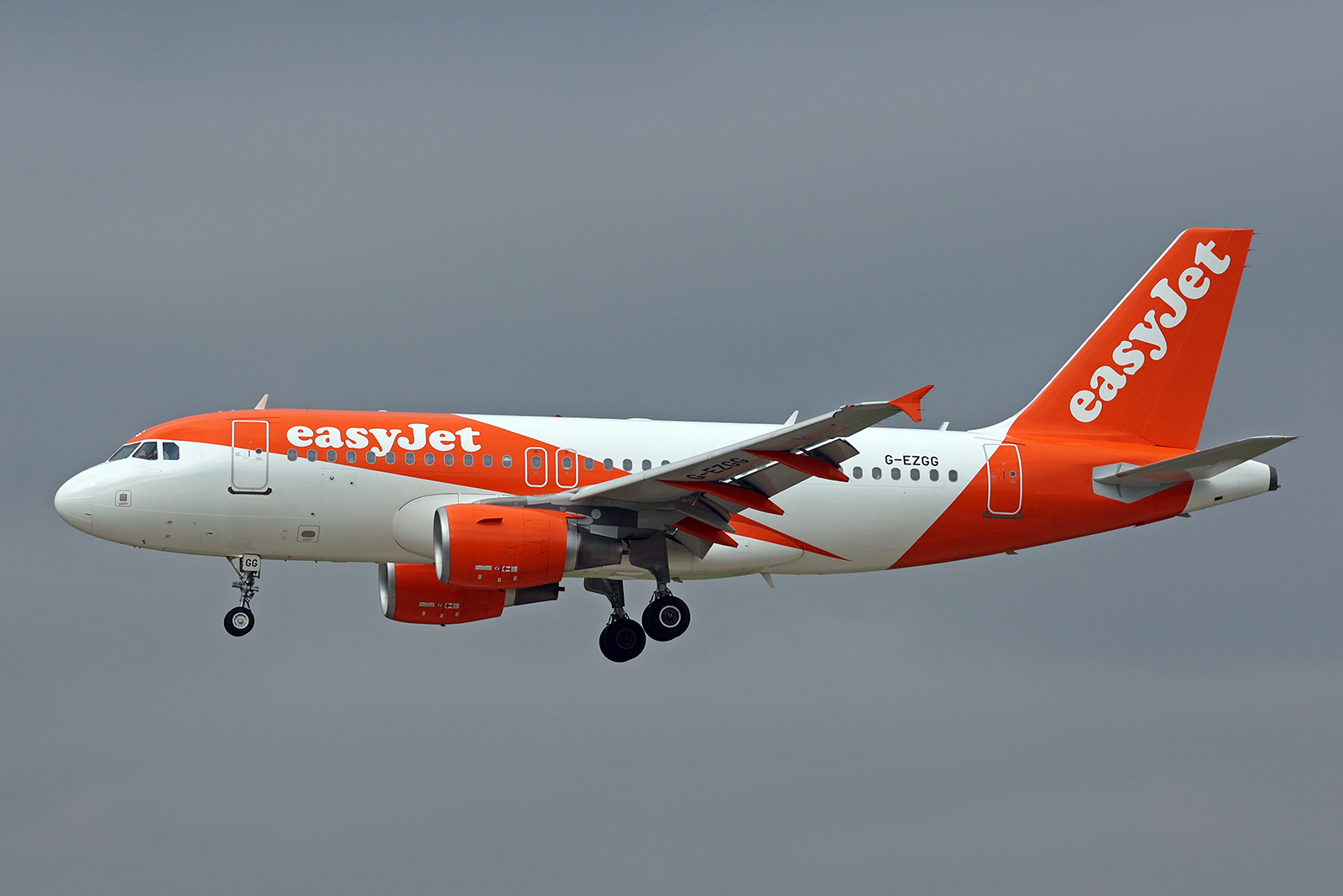 easyJet, G-EZGG, Airbus A319-111, msn: 4640, 03.Mai 2023, ZRH Zürich, Switzerland.