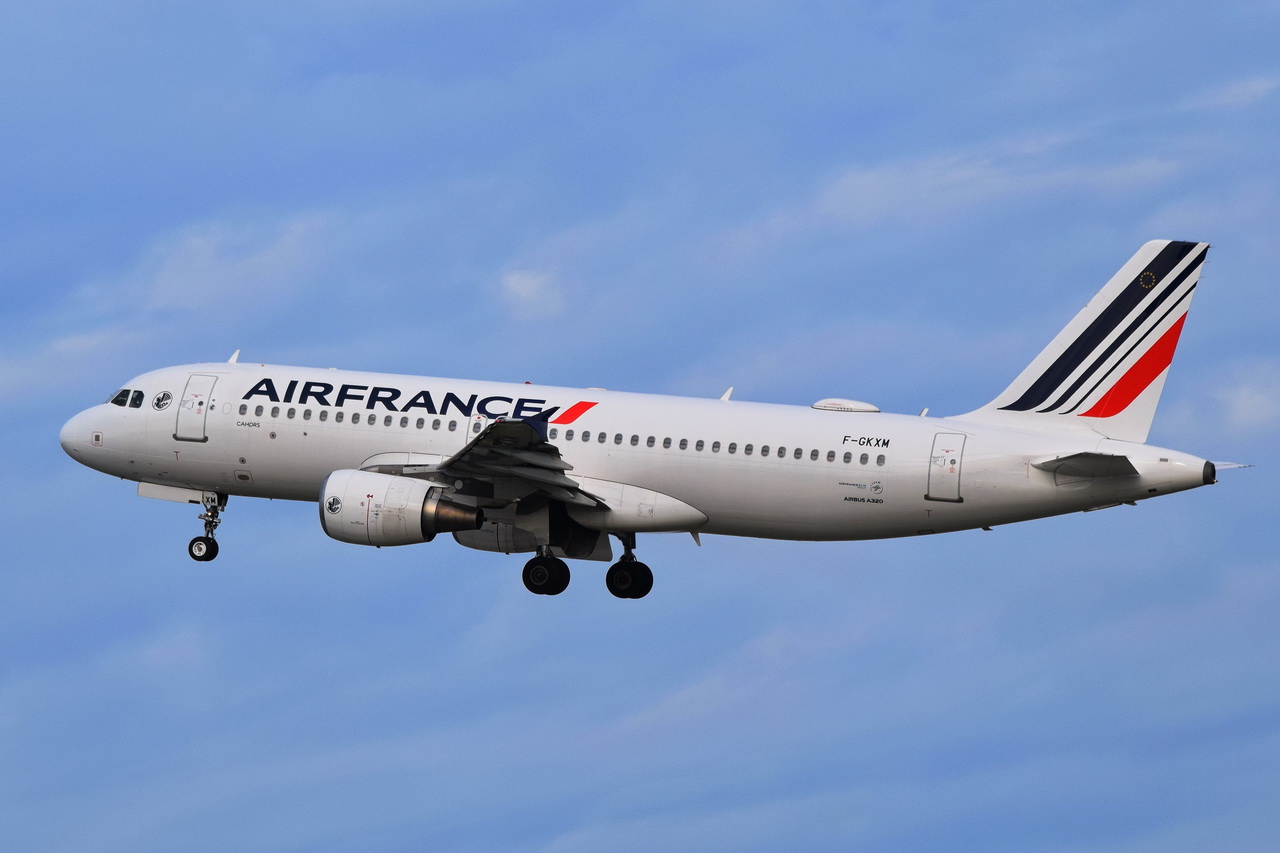 F-GKXM , Air France , Airbus A320-214 , 05.10.2022 , Berlin-Brandenburg  Willy Brandt  , BER , 